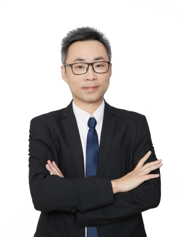 Mr Raymond Sun