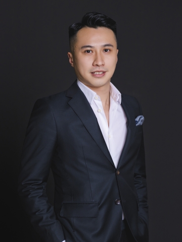 Mr Fred LI